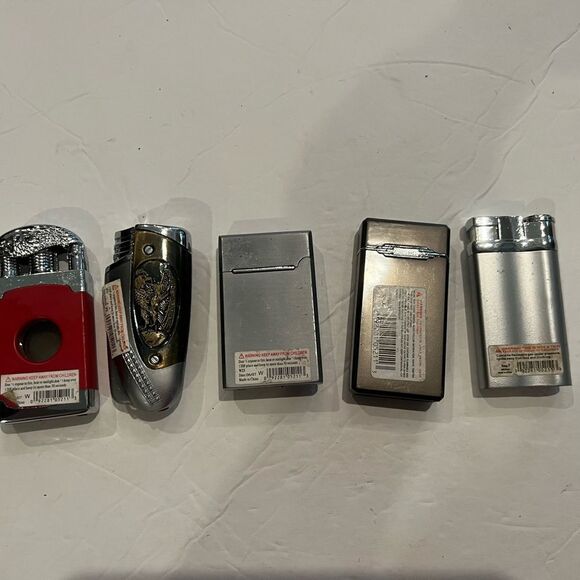 Novelty Lighters - Picture 2 of 3